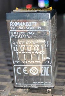 슈나이더 릴레이 RXM4AB2F7